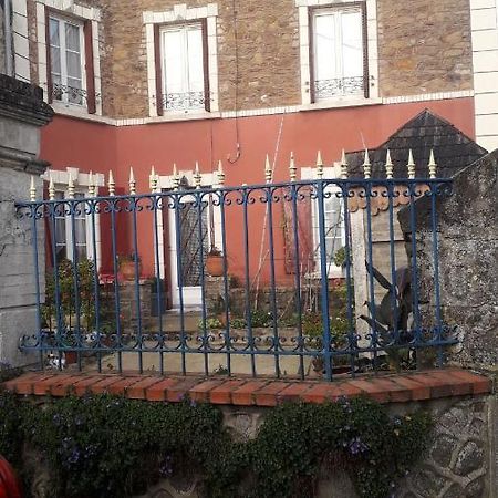 La Villa D Iska Souge-le-Ganelon Exterior foto